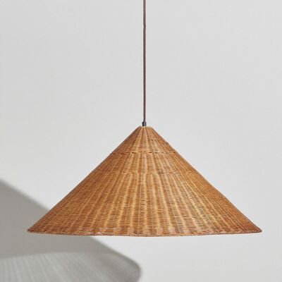Maisons du Monde Suspension conique en rotin Marron 90x45x90cm - Publicité Maisons du Monde Suspension conique en rotin Marron 90x45x90cm - Publicité