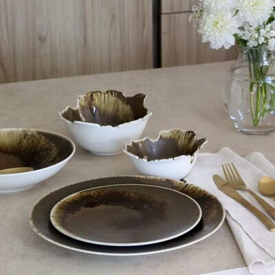 OGO Living Lot de 6 assiettes à dessert texturées 21cm porcelaine marron Marron 21x2x21cm - Publicité OGO Living Lot de 6 assiettes à dessert texturées 21cm porcelaine marron Marron 21x2x21cm - Publicité