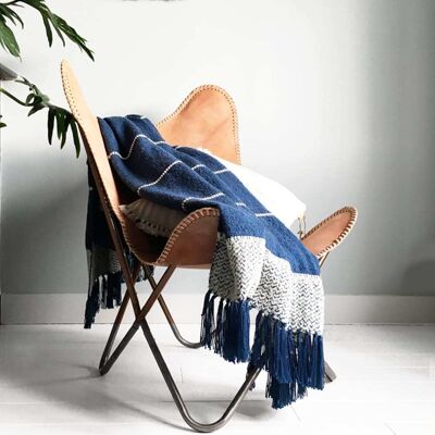 Malagoon Plaid bleu foncé 125x150 Bleu 150x0x125cm - Publicité Malagoon Plaid bleu foncé 125x150 Bleu 150x0x125cm - Publicité