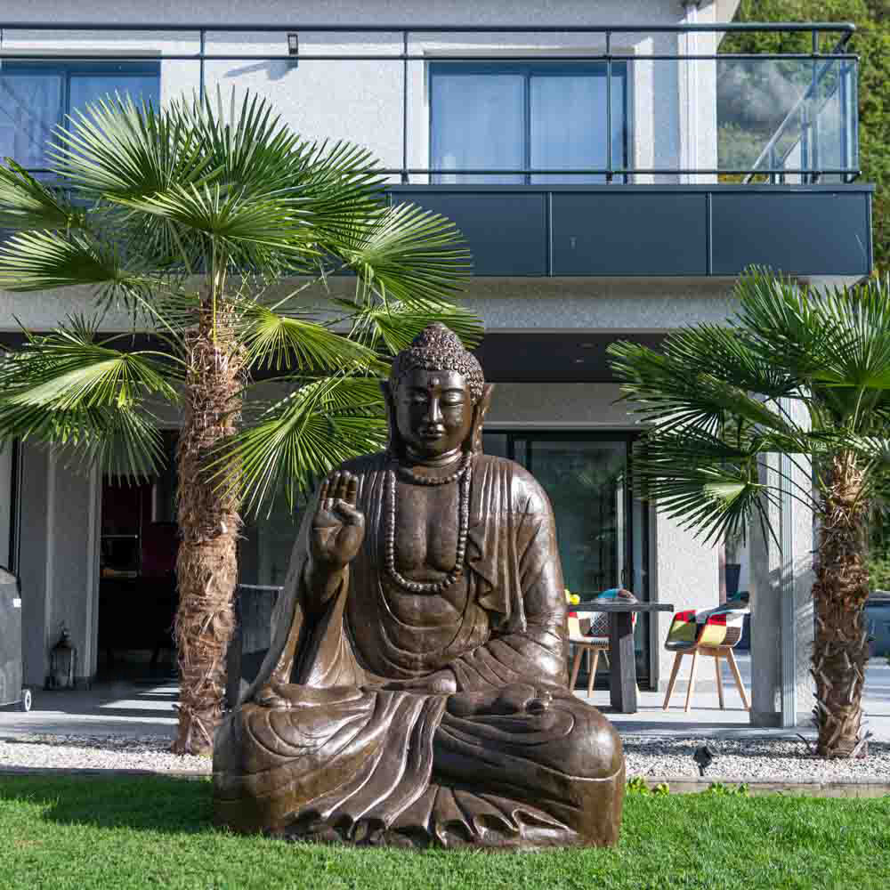 Wanda Collection Grande Statue 2 m Bouddha assis en fibre de verre position offrande