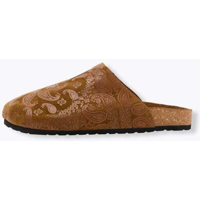 Promod Sabot en cuir motif bandana Camel 39 - Publicité Promod Sabot en cuir motif bandana Camel 39 - Publicité