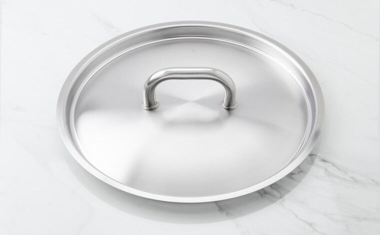 Matfer Bourgeat Couvercle inox diamètre 32 cm Matfer Bourgeat Couvercle inox diamètre 32 cm
