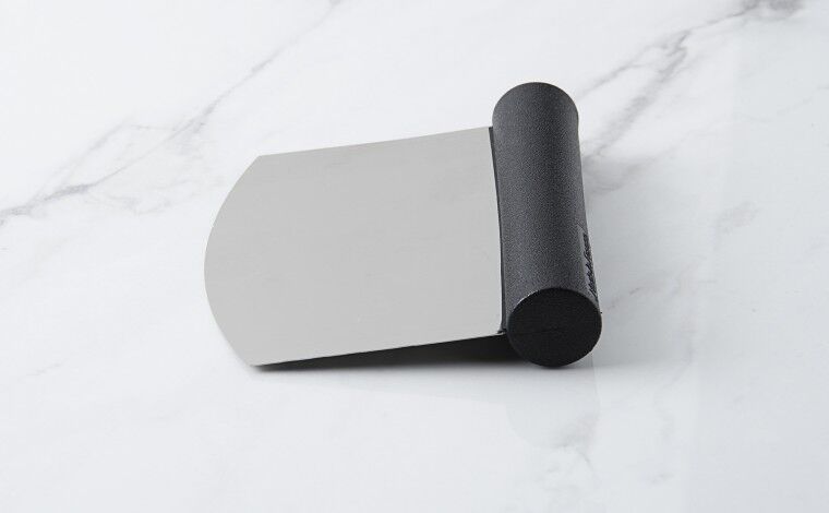 Mallard ferrière Coupe-pâte lame courbée et souple