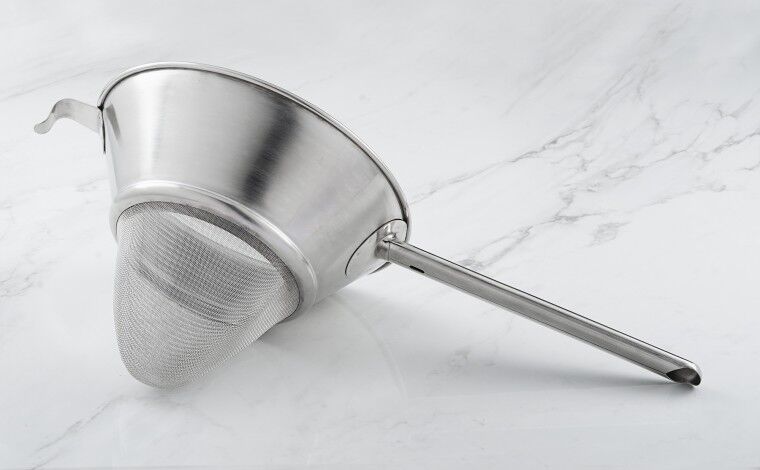 Colichef Chinois passe sauce avec toile métallique - Diamètre 25 cm Colichef Chinois passe sauce avec toile métallique - Diamètre 25 cm