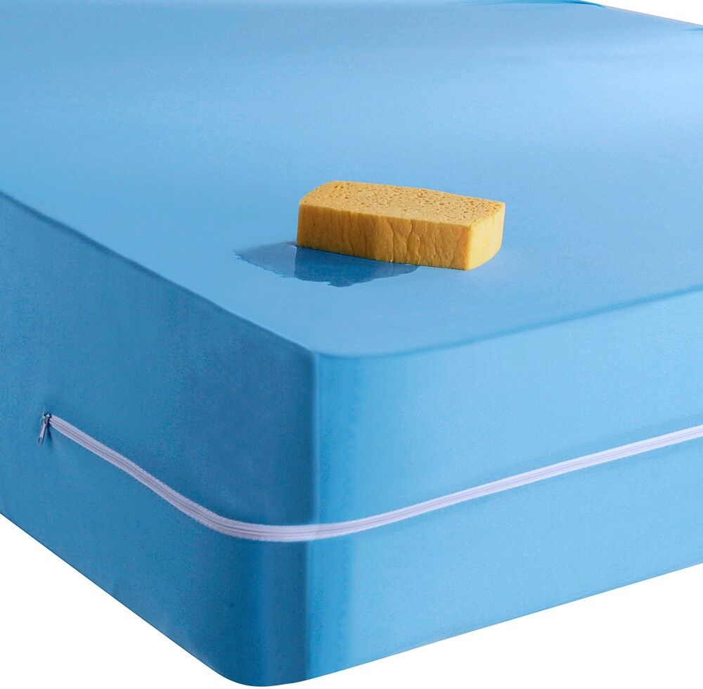 Rénove-matelas bébé - BlancheporteIndispensable cette housse de protection pour matelas bébé ! Cette housse intégrale extensible est imperméable et assure une protection efficace de votre matelas. Non seulement, cette protection de matelas s'enfile et s'e