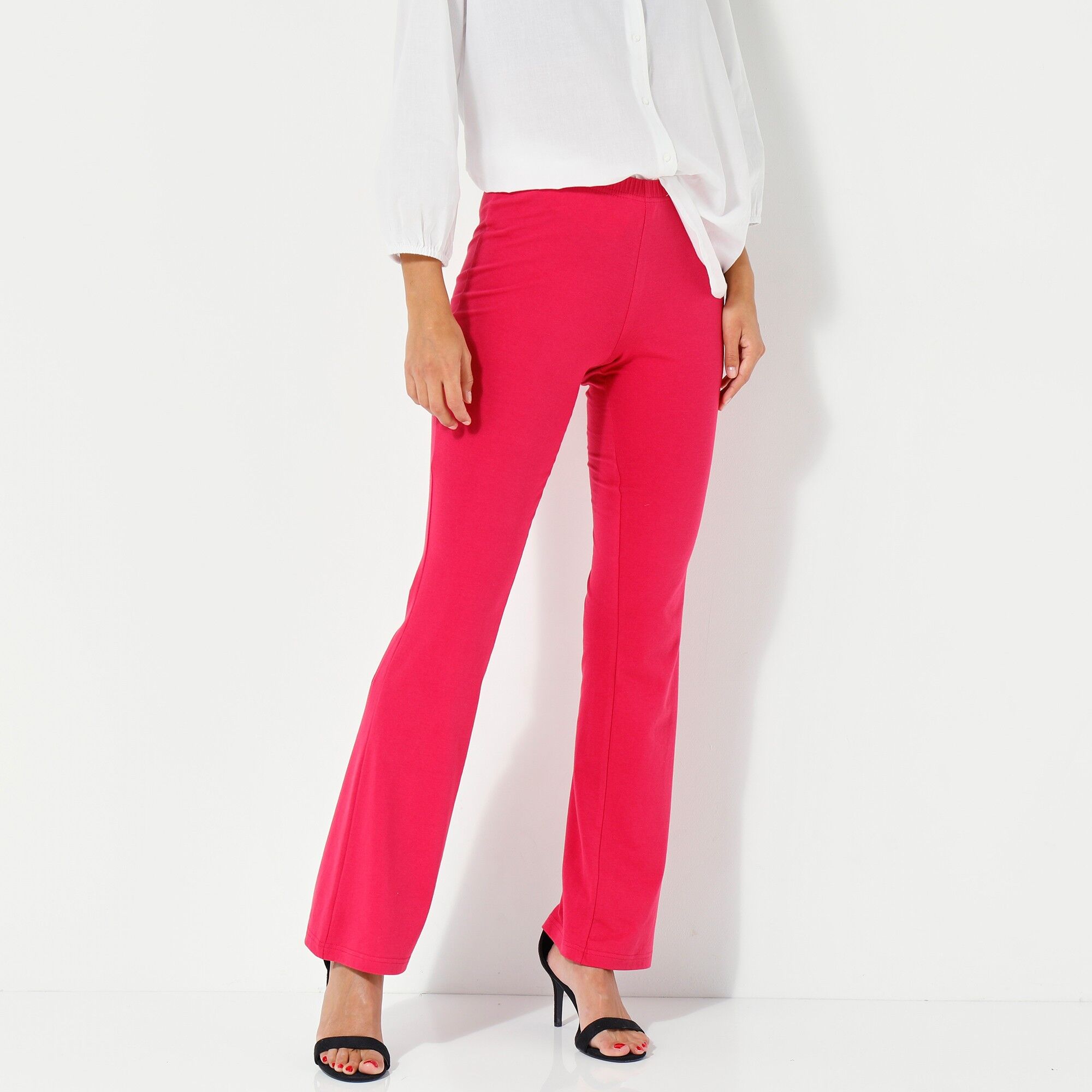 Legging bootcut uni, taille élastiquée - 46/48 - Rose - Lora ZelliniUn legging à la coupe originale, très confortable qui sculpte vos courbes avec féminité et dessine une silhouette parfaite, sans serrer... on adore !46/48Rose