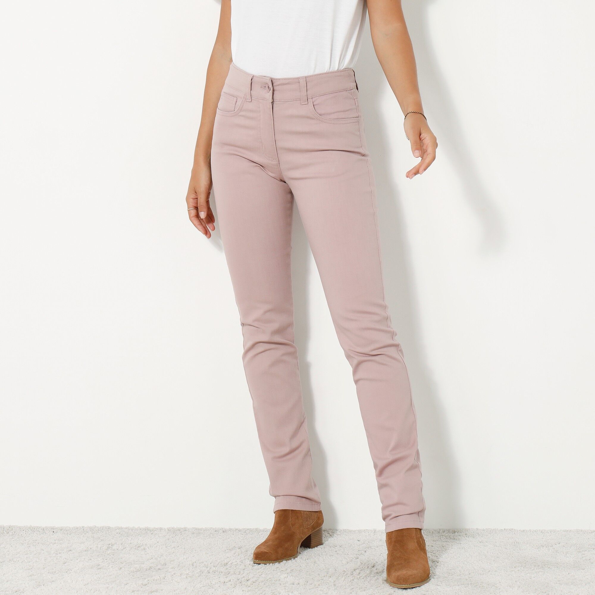 Pantalon droit gainant - grande stature entrej. 78 cm - 40 - Rose - Colors&coBye-bye les complexes avec ce pantalon gainant, pensé pour votre look et votre bien-être ! Avec une jolie chemise, une ceinture bien choisie et des boots en suédine, il sera le c