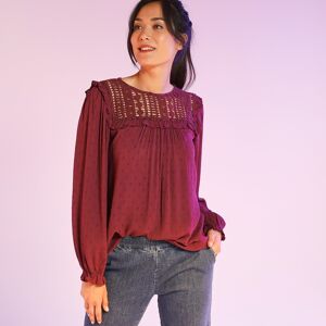 Blancheporte Blouse crêpe plumetis, macramé et manches longues - BlancheporteRayonnez de beauté et de fantaisie dans cette blouse en crêpe joliment reliefée. Très agréable à porter, elle illumine immédiatement un jean ou un pantalon de sa couleur ensoleil