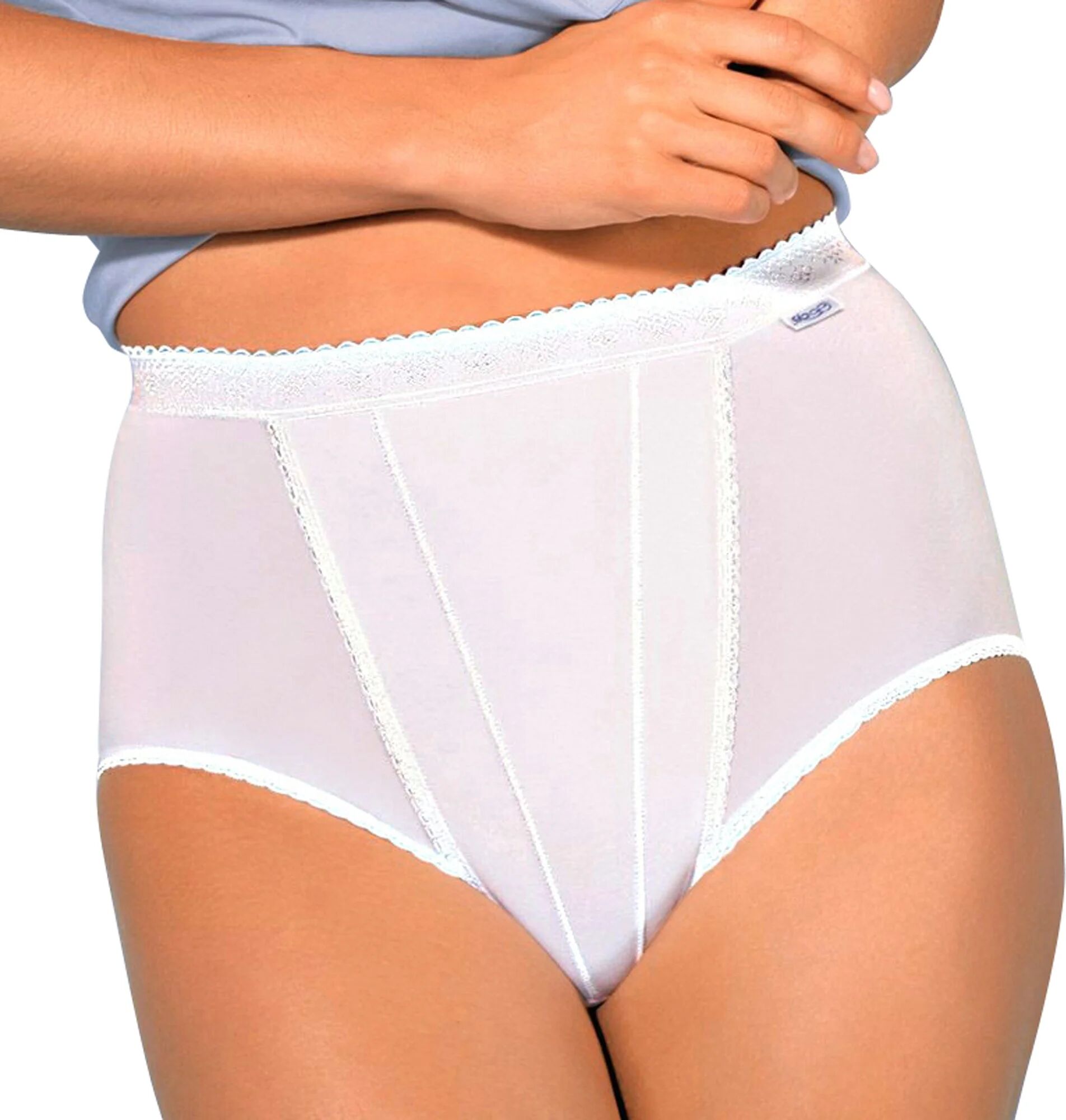 Sloggi Culotte maxi Control - lot de 2 - 40 - Blanc - SloggiCette culotte maxi Sloggi® Control procure un effet ventre plat, et ça se voit ! Douce, confortable et respirante, elle reste bien en place grâce à sa forme emboîtante.40Blanc