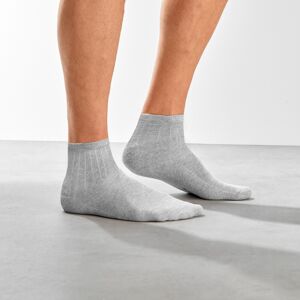 Blancheporte Chaussettes Quarter sport - lot de 5 paires - BlancheporteDouces et légères, elles se font vite oublier... Ces chaussettes Quarter sont pensées pour offrir un confort absolu durant la pratique du sport.39/42Gris