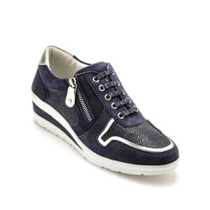 PédiConfort Derbies à lacets, petit compensé - 39 - Bleu - PédiconfortAvec ces derbies à lacets, Pédiconfort® signe de bonnes chaussures de marche au look sportswear chic, parfait pour la ville ou de longues marches. Avec leur enfilage facile par fermetur