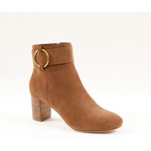 Blancheporte Boots croûte de cuir boucle côté - BlancheportePetite boots cherche jolie tenue de saison à mettre en valeur. Ses atouts : une confection en cuir de qualité, une boucle côté pour la fantaisie, un talon mode et une fermeture zippée pour le con