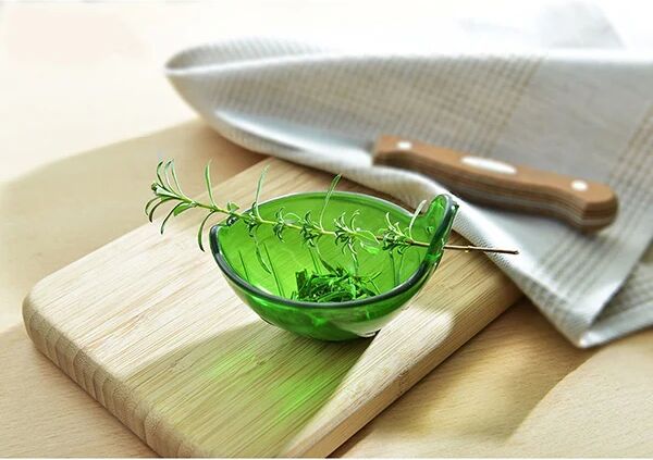 Effeuilleuse à fines herbes Elicuisine []