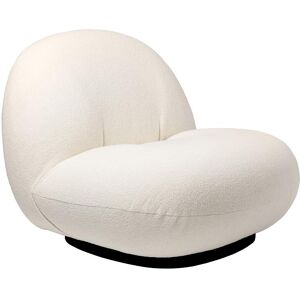 GUBI fauteuil avec la base pivotante PACHA LOUNGE CHAIR (Cat. B Harp Ivory 24 - tissu et bois finition Soft Black Semi Matt)