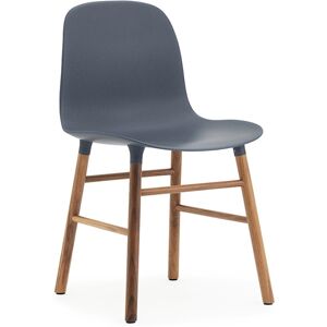 Normann Copenhagen de 2 chaises FORM CHAIR avec pietement en noyer (Bleu - Polypropylene et noyer)