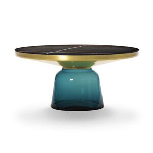 CLASSICON table BELL COFFEE TABLE avec la structure en laiton (bleu Montana - Plateau en marbre Sahara Noir et base en verre souffle)