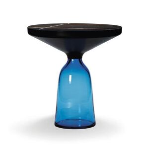 CLASSICON table BELL SIDE TABLE avec la structure en acier noir (Bleu saphir - Plateau en marbre Sahara Noir et base en verre souffle)