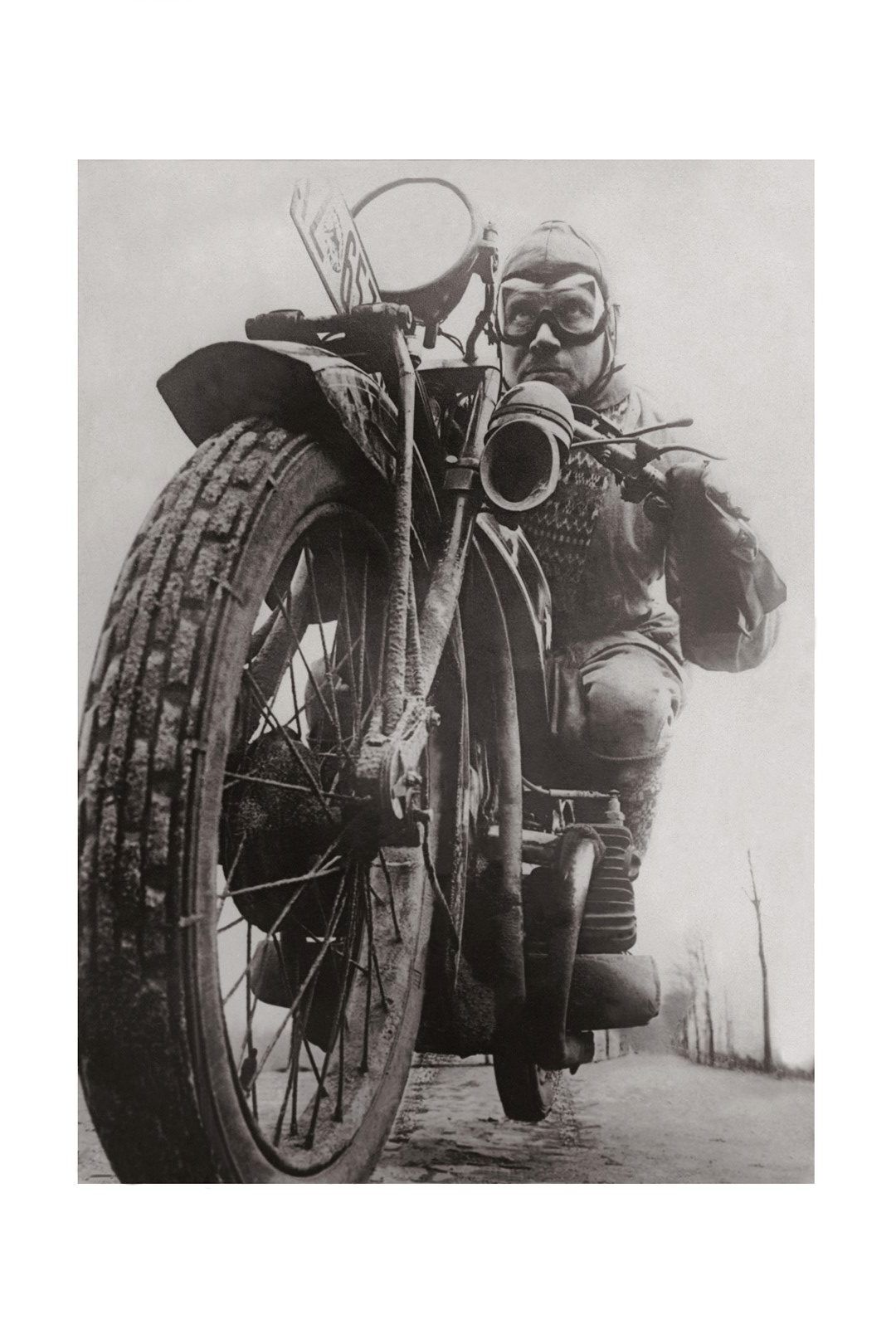 Kelepoq Photo ancienne noir et blanc moto n°29 cadre noir 40x60cm