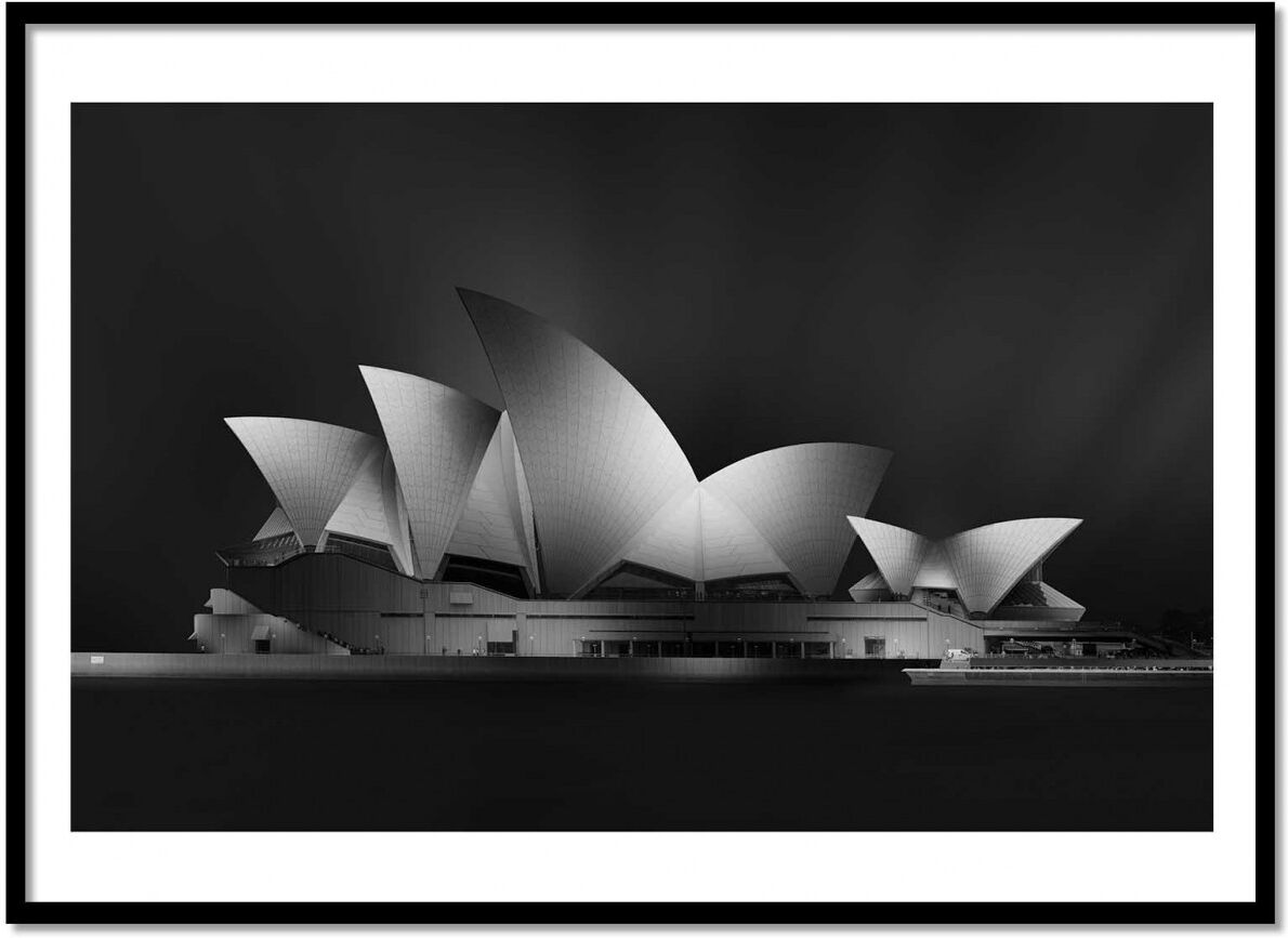 Wall Editions Affiche 50x70 cm et cadre noir - Dark Opera Sydney - Jose Parejo