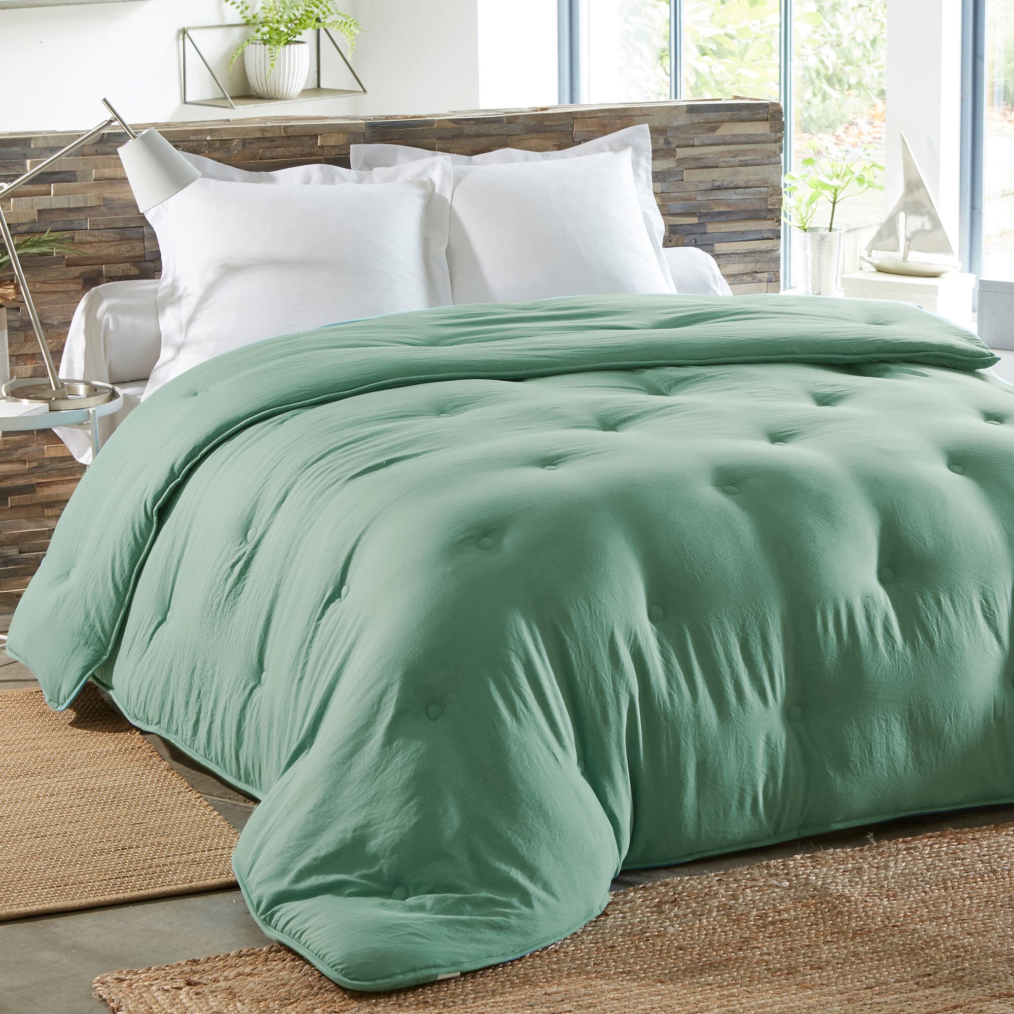 Becquet Couette 240x260 verte en polyester 400 g/m²