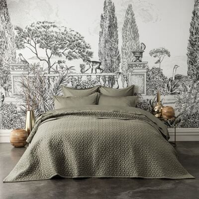 Alexandre Turpault Couvre-lit matelassé en satin de coton bio kaki 260x240 - Publicité Alexandre Turpault Couvre-lit matelassé en satin de coton bio kaki 260x240 - Publicité