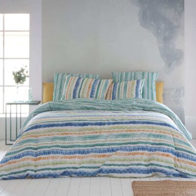 Naf Naf Housse de couette réversible en coton 240x220 cm vert - Publicité Naf Naf Housse de couette réversible en coton 240x220 cm vert - Publicité