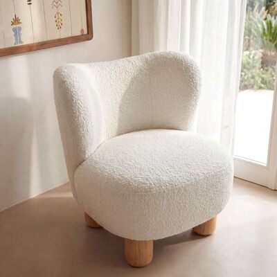 Maisons du Monde Fauteuil bouclettes écrues - Publicité Maisons du Monde Fauteuil bouclettes écrues - Publicité