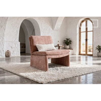 PIB Fauteuil en tissu bouclé rose poudré - Publicité PIB Fauteuil en tissu bouclé rose poudré - Publicité