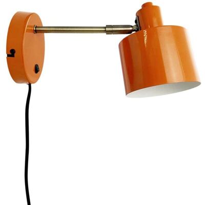 Dyberg Larsen Applique en métal orange - Publicité Dyberg Larsen Applique en métal orange - Publicité