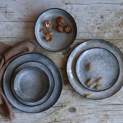 OGO Living Lot de 6 assiettes coupes en grès bleu 15,5cm - Publicité OGO Living Lot de 6 assiettes coupes en grès bleu 15,5cm - Publicité