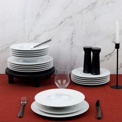 Médard de Noblat - Sherane - 18 pièces - Porcelaine blanche - Vaisselle - Publicité Médard de Noblat - Sherane - 18 pièces - Porcelaine blanche - Vaisselle - Publicité