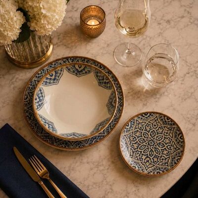 OGO Living Lot de 6 assiettes à desert 20cm en porcelaine bleu - Publicité OGO Living Lot de 6 assiettes à desert 20cm en porcelaine bleu - Publicité