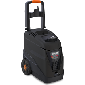 Comet Patriot 140 - Nettoyeur haute pression à eau chaude - 140 bar - Publicité Comet Patriot 140 - Nettoyeur haute pression à eau chaude - 140 bar - Publicité