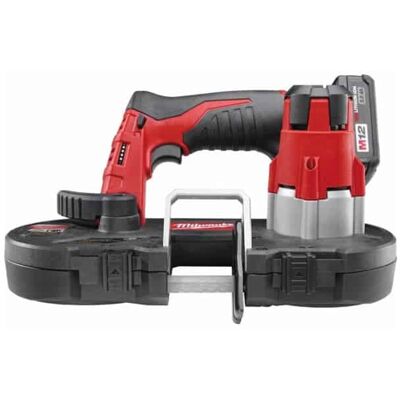 Scie à bande sans fil Milwaukee M12 - Compacte et Polyvalente - Publicité Scie à bande sans fil Milwaukee M12 - Compacte et Polyvalente - Publicité