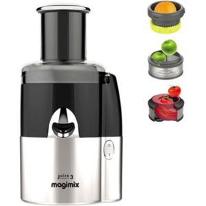Mettez de la magie dans votre quotidien grâce à la centrifugeuse et extracteur de jus MAGIMIX 18082F Juice Expert 3. Vous profiterez ainsi d'un maximum de vitamines en buvant des jus de fruits et de légumes faits maisons. Un maximum de vitamines dans votre verre Grâce à la l'extracteur de jus MAGIMIX 18082F Juice Expert 3, vous serez certain de récupérer un maximum de vitamines, de minéraux, d'antioxydants et de nutriments essentiels tout en profitant de bons jus de fruits et de légumes. Il fonctionne grâce à la technique de l'extraction à froid, plus efficace et respectueuse des denrées alimentaires. Vous découvrirez, en plus, tous les bienfaits des jus et plus de 100 recettes grâce au livre fourni avec l'appareil. Mais ce n'est pas tout, une application pour votre smartphone ou votre tablette existe également pour vous permettre de profiter au maximum de votre extracteur. Un extracteur 3-en-1 Cet appareil vous accompagnera au quotidien grâce à son moteur professionnel ultra-silencieux et garantit 30 ans. En plus, L'extracteur de jus MAGIMIX 18082F Juice Expert 3 est multifonctions et 3-en-1 ! En effet, il se compose de plusieurs technologies qui vont vous faciliter la vie. L' Extra Press agit comme un extracteur de jus pour permettre l'extraction à froid et la conservation des vitamines. Le Filtre Jus XL, fonctionne plutôt comme une centrifugeuse pour réaliser des jus rapidement. Et grâce au Pulp System, vous dégusterez de délicieux jus d'agrumes, avec ou sans pulpe selon vos goûts. Eva de @foooodiiizz a testé pour vous Un extracteur de jus super pratique au quotidien : Cet extracteur de jus est très pratique et simple d'utilisation. Facile à laver, ce qui est un bon point... et les éléments passent au lave vaisselle !! ;) Un petit livre de recettes est fourni avec pour donner des idées d'associations de fruits et de légumes pour réaliser de bons jus frais avec des produits de saison. Très esthétique, je le laisse dans la cuisine pour m'en servir au quotidien !! :) Je recommande donc ce produit de qualité pour réaliser des jus, des smoothies mais aussi des milkshakes ou des laits végétaux par exemple ! Il y a une fonction presse agrumes et un image