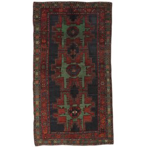 Noue a la main. Origine: Azerbaijan / Russia Karabag ca. 1950 Tapis 132x241