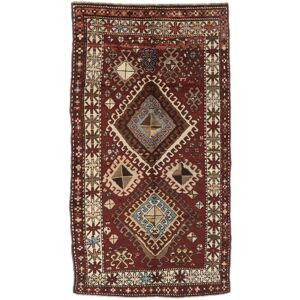 Noue a la main. Origine: Azerbaijan / Russia Antique Karabag ca. 1900 Tapis 132x253