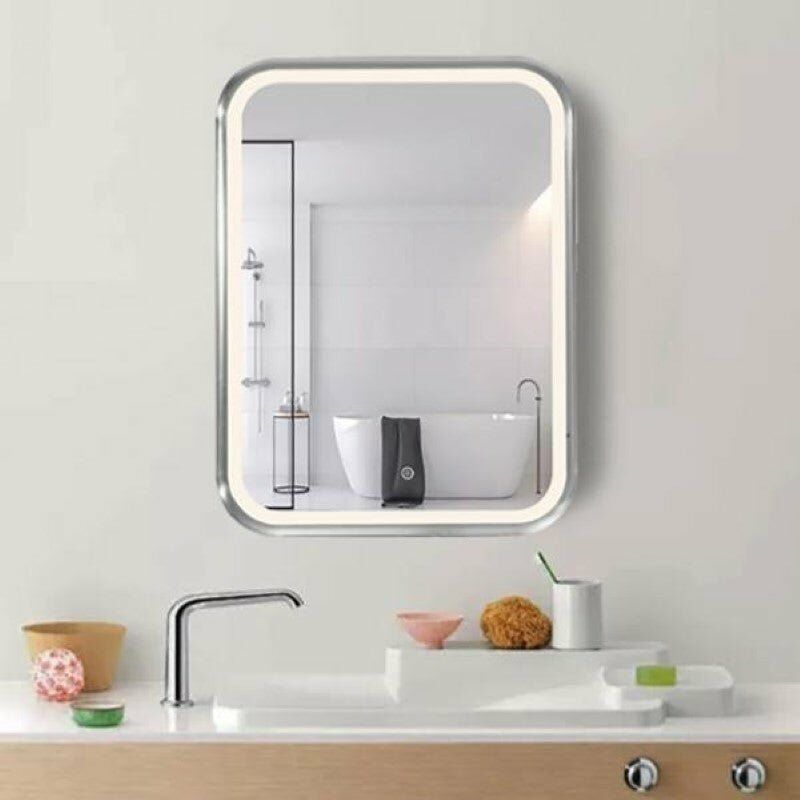 Silamp - Miroir LED Rectangulaire 35W 60x80cm avec Interrupteur Tactile Silamp - Miroir LED Rectangulaire 35W 60x80cm avec Interrupteur Tactile