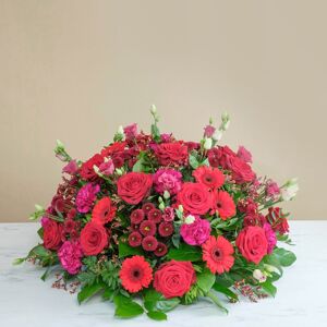 Bel hommage rouge - Livraison de fleurs deuil - Interflora