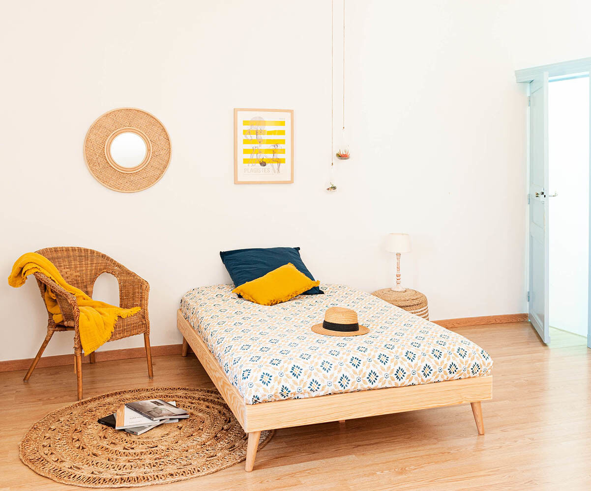 Ma Chambre d'Enfant Lit ado avec sommier et pieds Honey Bois naturel 90x190 cm
