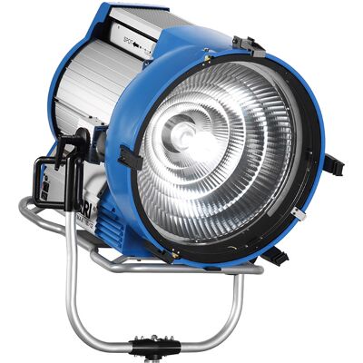 ARRI ARRIMAX 18/12, 18/12kW, Lumière du jour MAX, MAN, VEAM, bleu-argent - ARRI M-Série - Publicité ARRI ARRIMAX 18/12, 18/12kW, Lumière du jour MAX, MAN, VEAM, bleu-argent - ARRI M-Série - Publicité