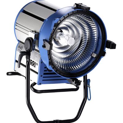 ARRI M40/25, 4000W/2500W, Lumière du jour MAX, MAN, VEAM, bleu-argent - ARRI M-Série - Publicité ARRI M40/25, 4000W/2500W, Lumière du jour MAX, MAN, VEAM, bleu-argent - ARRI M-Série - Publicité