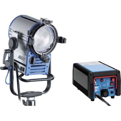 ARRI True Blue D40 EB MAX Set VEAM - ARRI True Blue série - Publicité ARRI True Blue D40 EB MAX Set VEAM - ARRI True Blue série - Publicité