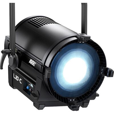 Lumière Fresnel LED ARRI L10-C RGBW - Lampe Fresnel LED - Publicité Lumière Fresnel LED ARRI L10-C RGBW - Lampe Fresnel LED - Publicité