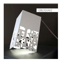 Petrozzi Obliqua 2 Lampe à poser en plexiglas en 18 couleurs – Bianco