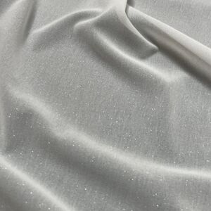 Tissu voile georgette blanc pailleté argenté - origine France - Mondial Tissus - Publicité Tissu voile georgette blanc pailleté argenté - origine France - Mondial Tissus - Publicité