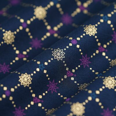 Tissu de Noël cretonne damier étoile sapin bleu - Mondial Tissus - Publicité Tissu de Noël cretonne damier étoile sapin bleu - Mondial Tissus - Publicité