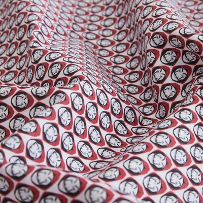 Tissu Casa De Papel coton - MT - Mondial Tissus - Publicité Tissu Casa De Papel coton - MT - Mondial Tissus - Publicité