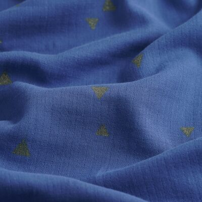 Tissu lange bleu denim triangles dorés - Mondial Tissus - Publicité Tissu lange bleu denim triangles dorés - Mondial Tissus - Publicité