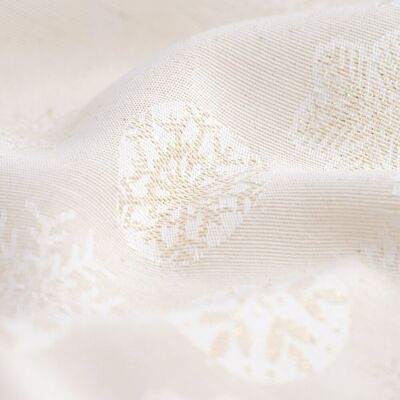 Tissu jacquard lurex étoile grande largeur - Mondial Tissus - Publicité Tissu jacquard lurex étoile grande largeur - Mondial Tissus - Publicité